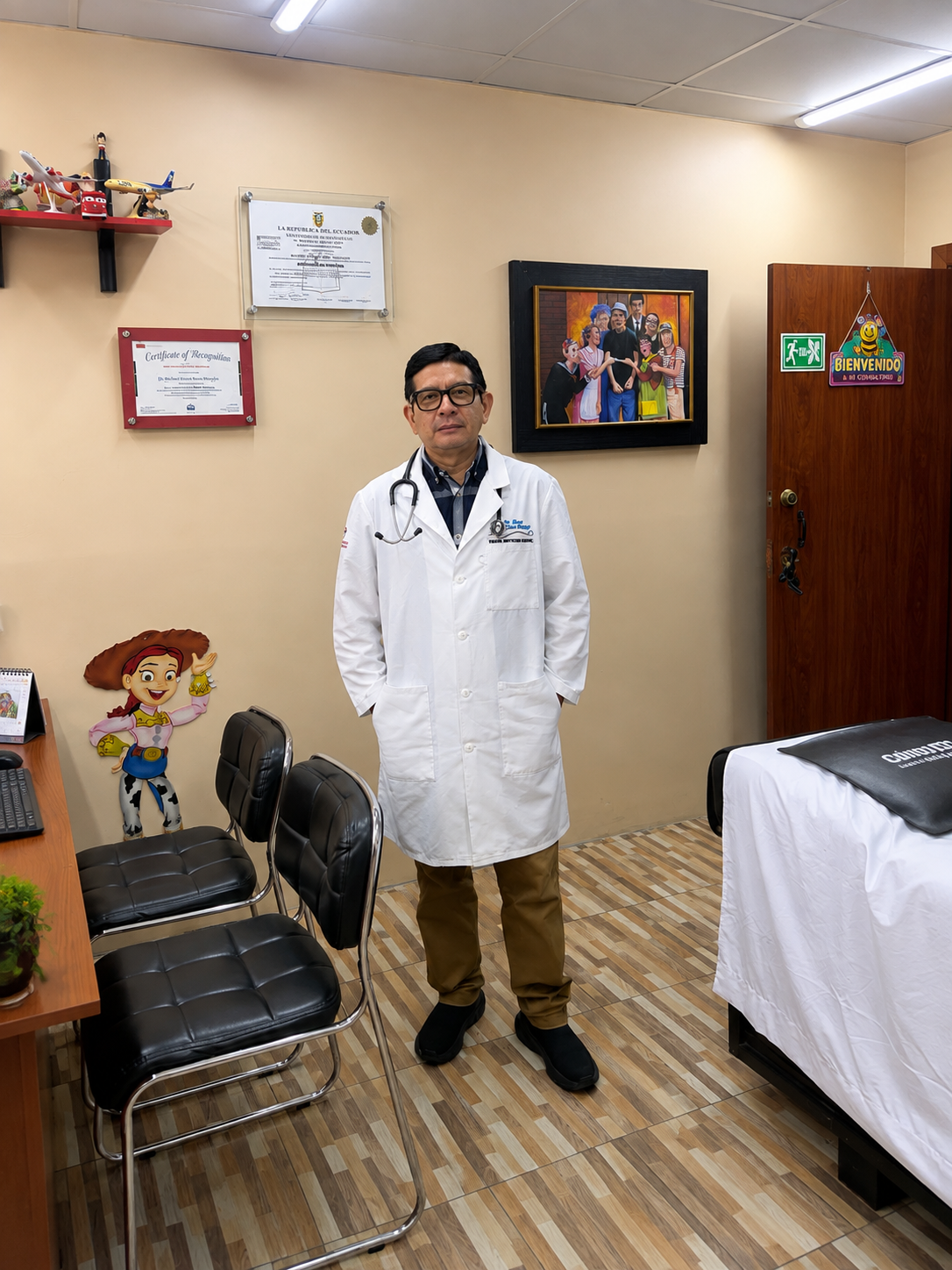 Dr. Nixon Rivas Delgado - Pediatra Nutriólogo Infantil en Guayaquil